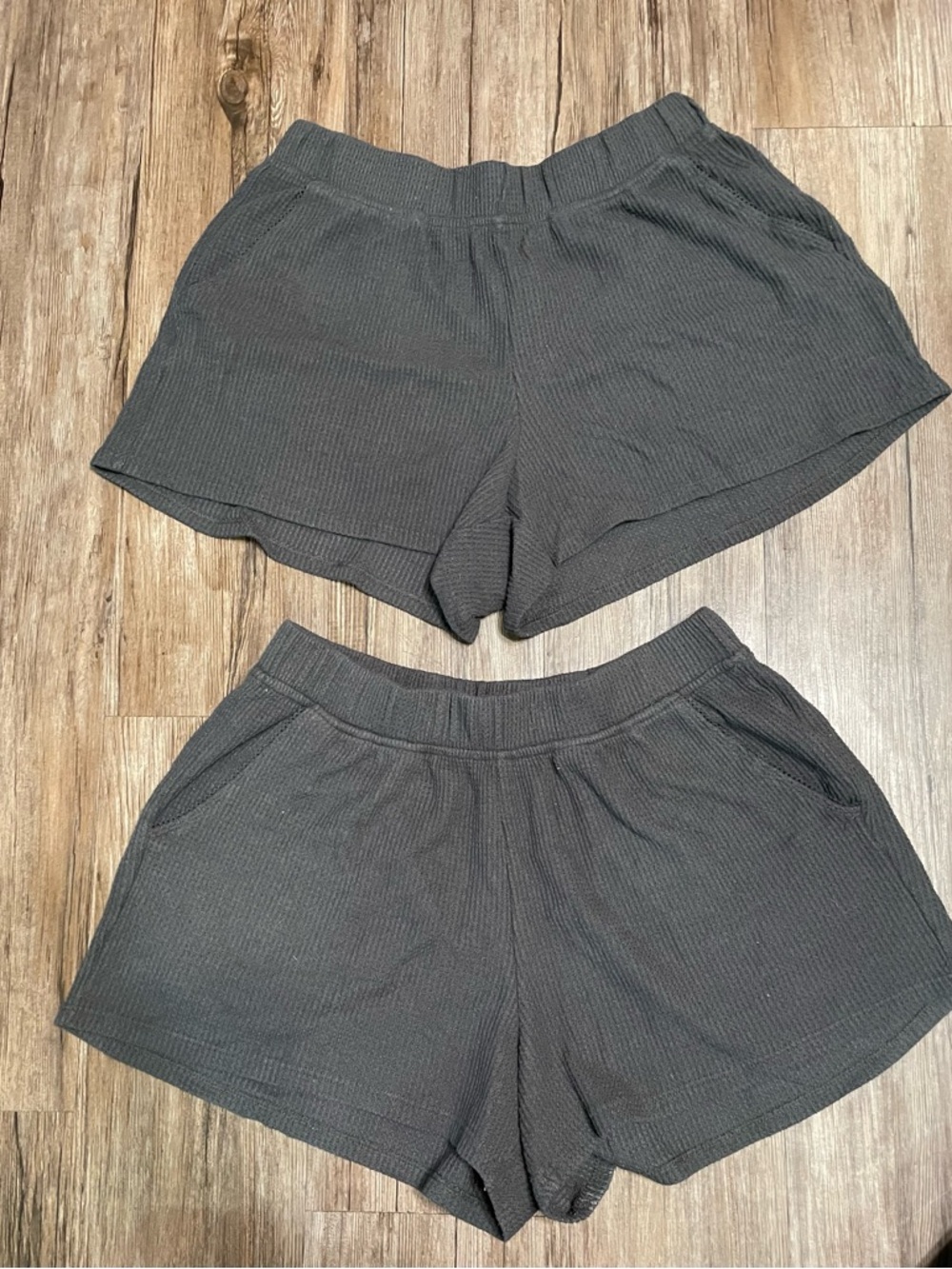 American Eagle Outfitters Aerie High-Waist Ribbed Shorts